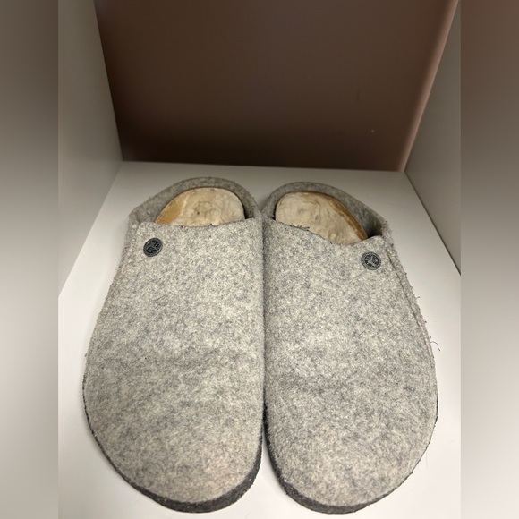 Birkenstock Gray Wool‎ Clogs - Picture 1 of 6